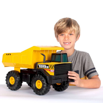 Tonka Mighty Dump Truck - US 7877