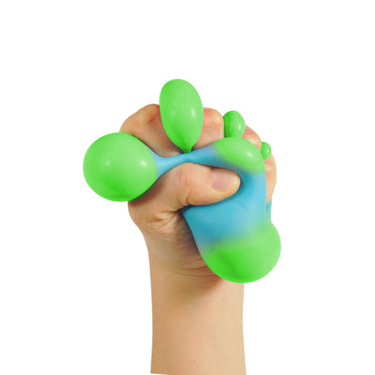 NeeDoh Color Change Squeeze Heart - US 8650